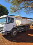 Aluguel Caminhão Caçamba Mercedes-Benz 2730 Traçado – Robustez e Eficiência para Transporte Pesado - Imagem: 1